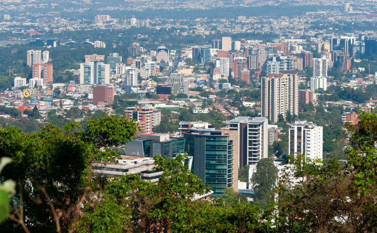 Vista de la ciudad de Guatemala desde las alturas